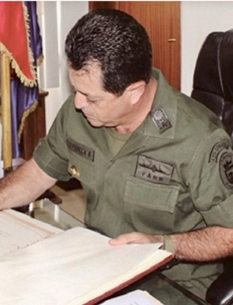 José Vicente Padilla De Biasi amenaza con asesinar en Venezuela a familiares de empresarios que timó